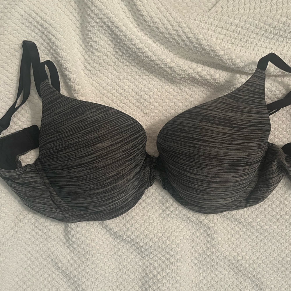 Victoria’s Secret Perfect Shape Bra